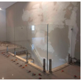 guarda corpo vidro Núcleo Bandeirante